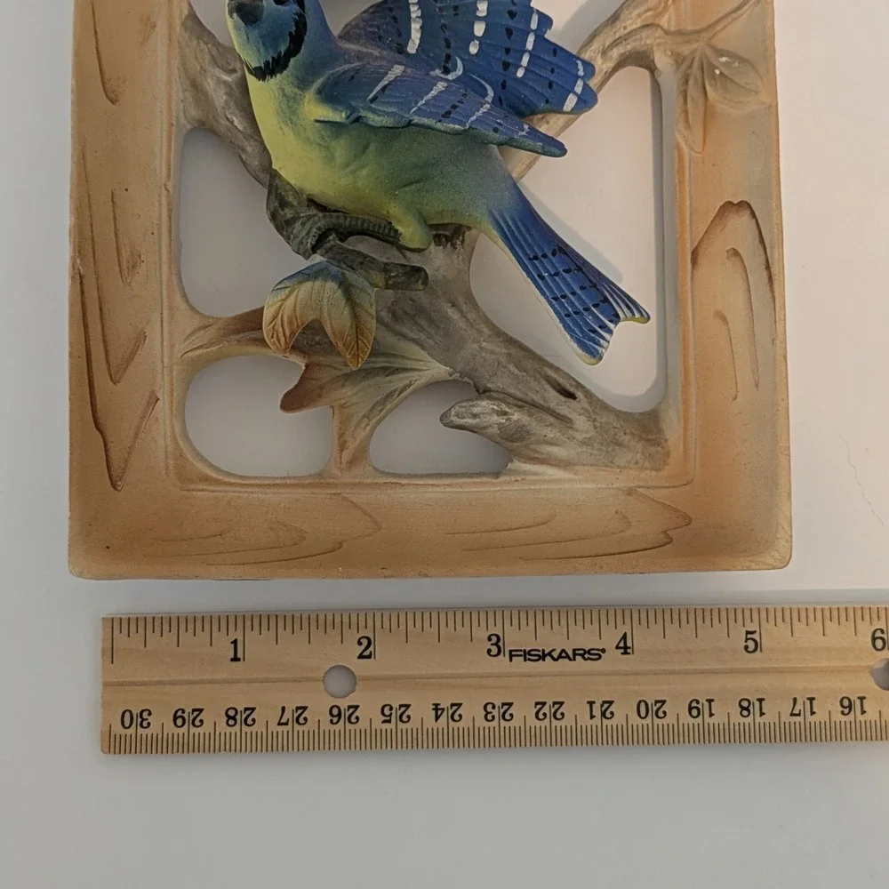 Vintage Napco Blue Jay Bird Wall Hanging C5423 Hand Painted Bisque‎